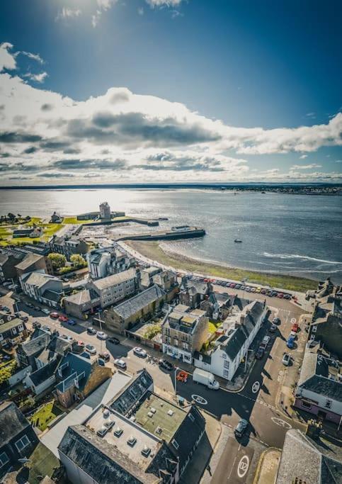 Broughty Ferry Riverview Apt -3 Bedroom -Sleeps 6 Bagian luar foto