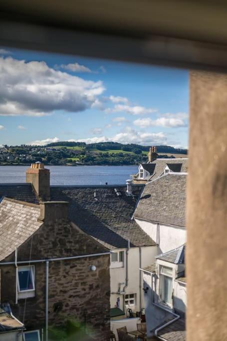 Broughty Ferry Riverview Apt -3 Bedroom -Sleeps 6 Bagian luar foto