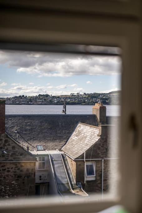 Broughty Ferry Riverview Apt -3 Bedroom -Sleeps 6 Bagian luar foto