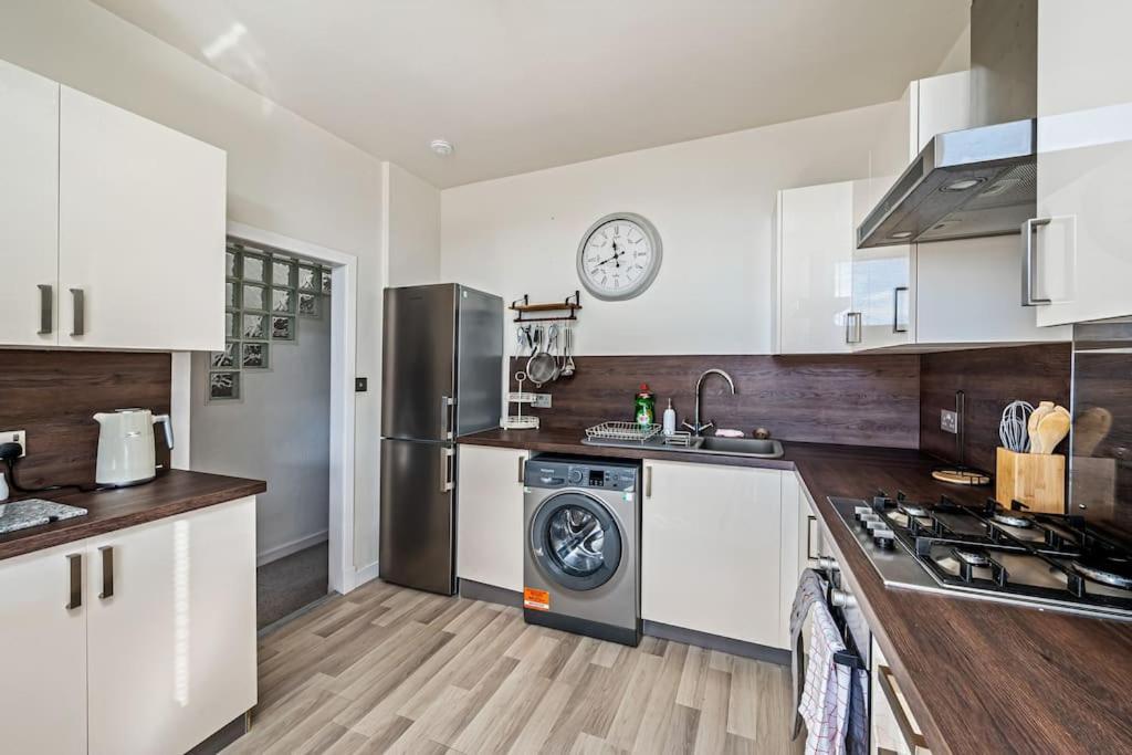 Broughty Ferry Riverview Apt -3 Bedroom -Sleeps 6 Bagian luar foto